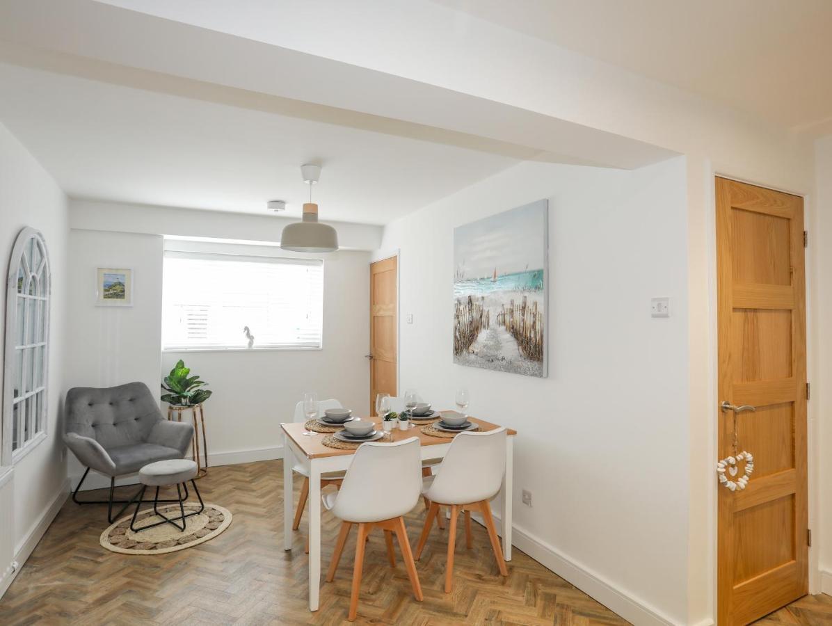 A Mor Apartment Llanfairpwllgwyngyll ภายนอก รูปภาพ