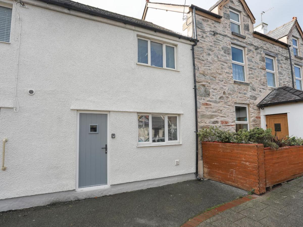 A Mor Apartment Llanfairpwllgwyngyll ภายนอก รูปภาพ